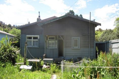 Photo of property in 26 Ross Street, Dunollie, Runanga, 7803