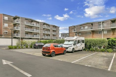Photo of property in 204/160d Hobsonville Point Road, Hobsonville, Auckland, 0616