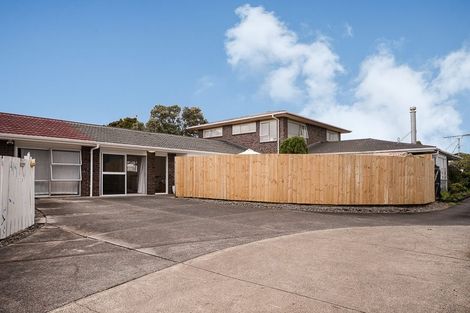 Photo of property in 3/83 Centreway Road, Orewa, 0931