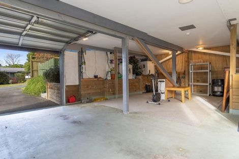 Photo of property in 1 Endeavour Avenue, Welcome Bay, Tauranga, 3112