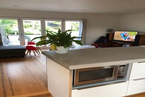 Photo of property in 2 Aragon Avenue, Glendowie, Auckland, 1071