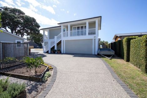 Photo of property in 117 Ladies Mile, Manly, Whangaparaoa, 0930