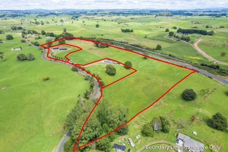 Photo of property in 2 Pine Road, Ngunguru, Whangarei, 0173