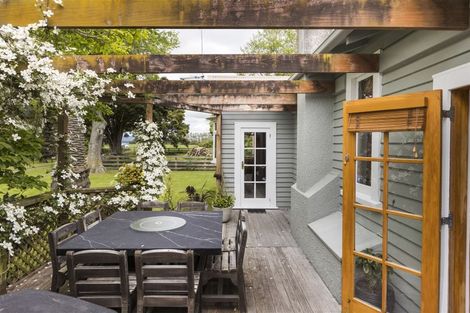 Photo of property in 1394 Kairanga Bunnythorpe Road, Kairanga, Palmerston North, 4475