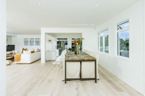 Photo of property in 15 The Strand, Takapuna, Auckland, 0622