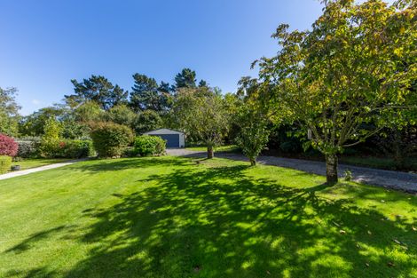 Photo of property in 1 Davison Road, Rotherham, 7379