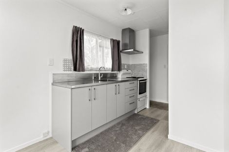 Photo of property in 10 Beadle Place, St Andrews, Hamilton, 3200