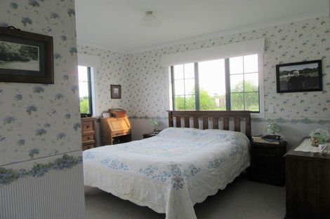 Photo of property in 39 Koru Court, Halcombe, Feilding, 4777