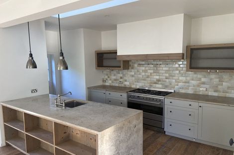 Photo of property in 2 Saint Leonards Road, Hauraki, Auckland, 0622