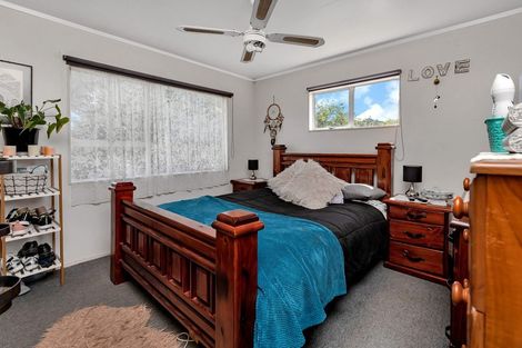 Photo of property in 136 George Street, Hikurangi, 0114