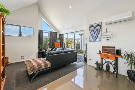 Photo of property in 11 Toa Street, Kaiapoi, 7630