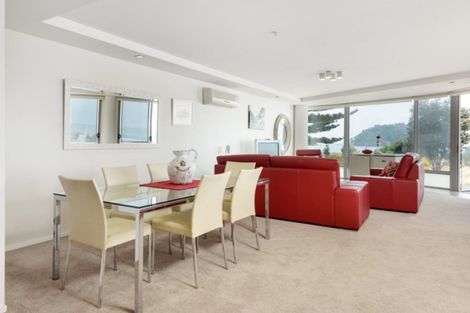 Photo of property in 4/50 Marine Parade, Mount Maunganui, 3116