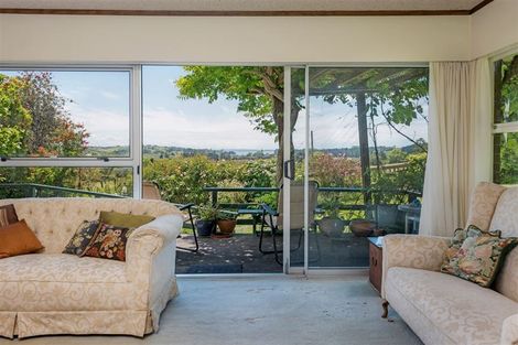 Photo of property in 33 Trig Road, Whitford, Howick, 2571