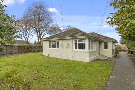 Photo of property in 145 Langdons Road, Northcote, Christchurch, 8052