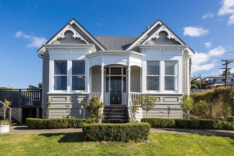 Photo of property in 18 Bellevue Street, Belleknowes, Dunedin, 9011