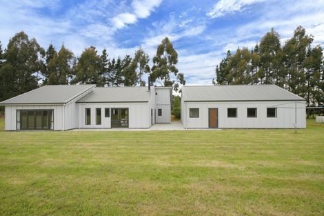 Photo of property in 59 Robertsons Road, Balcairn, Rangiora, 7477