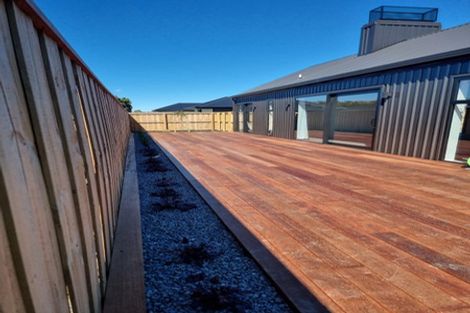 Photo of property in 6b Yates Place, Amberley, 7410