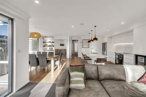 Photo of property in 11 Hinterland Drive, Prebbleton, 7604