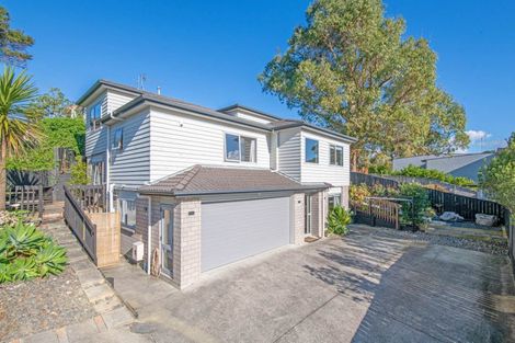 Photo of property in 69 Tamahere Drive, Glenfield, Auckland, 0629