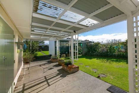 Photo of property in 13 Watene Crescent, Waitara, 4320