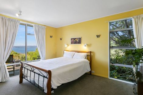 Photo of property in 21 Parerohi Grove, Kuratau, Turangi, 3381