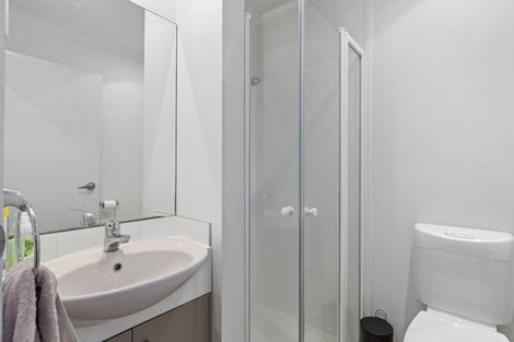 Photo of property in 2h Riro Street, Hamilton East, Hamilton, 3216