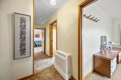 Photo of property in 42 Given Street, Havelock North, 4130