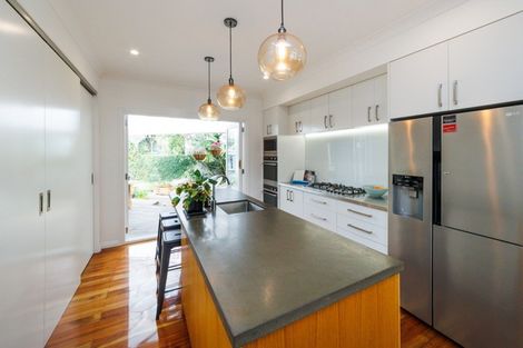 Photo of property in 110 Te Awe Awe Street, Hokowhitu, Palmerston North, 4410