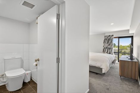 Photo of property in Gloucester Towers, 11/28 Gloucester Street, Christchurch Central, Christchurch, 8013