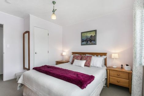 Photo of property in 42b Edward Avenue, Orewa, 0931