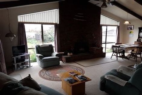 Photo of property in 34 East Belt, Rangiora, 7400