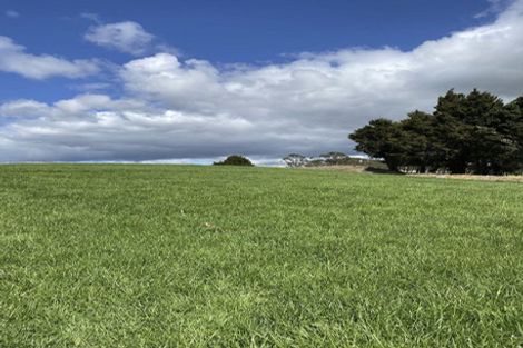 Photo of property in 1572b Millbrook Road, Taipuha, Paparoa, 0571