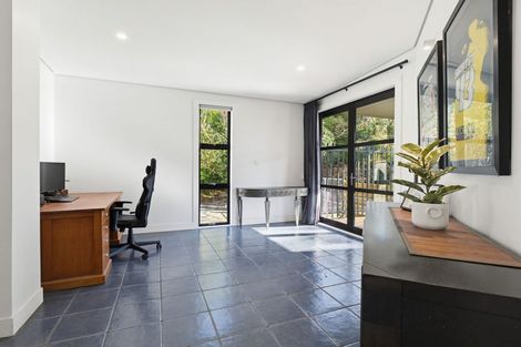 Photo of property in 334 Aokautere Drive, Aokautere, Palmerston North, 4471