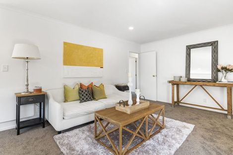 Photo of property in 76 Drake Street, Howick, Auckland, 2014