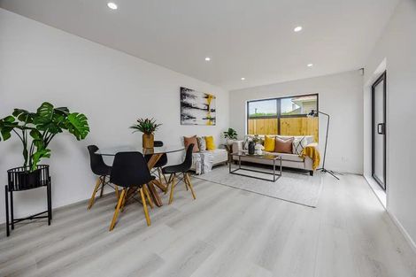 Photo of property in 8e Arimu Road, Papakura, 2110