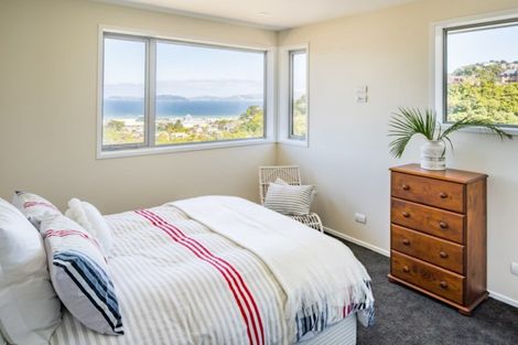 Photo of property in 51 Dowse Drive, Maungaraki, Lower Hutt, 5010