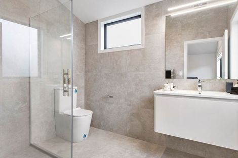 Photo of property in 1 Blenheim Place, Judea, 3110