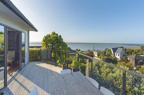 Photo of property in 27 Tresillian Avenue, Marybank, Nelson, 7010