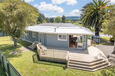 Photo of property in 2 Molloys Road, Te Marua, Upper Hutt, 5018