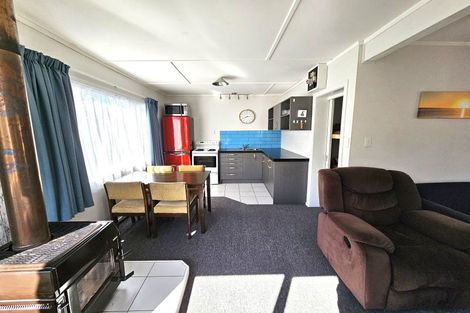 Photo of property in 13 Kowhai Street, Kaka Point, 9271