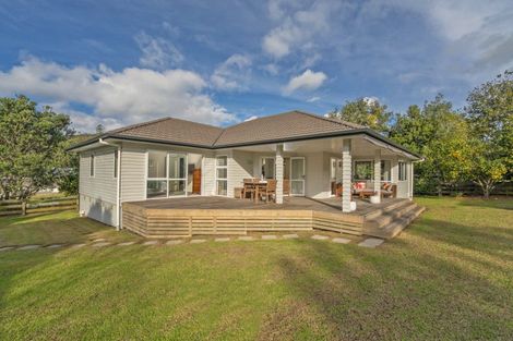 Photo of property in 6 Pa Road, Hahei, Whitianga, 3591