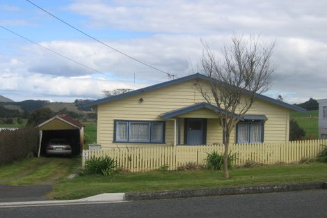 Photo of property in 11 Union Street, Hikurangi, 0114