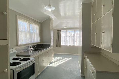 Photo of property in 167 Oxford Terrace, Epuni, Lower Hutt, 5011