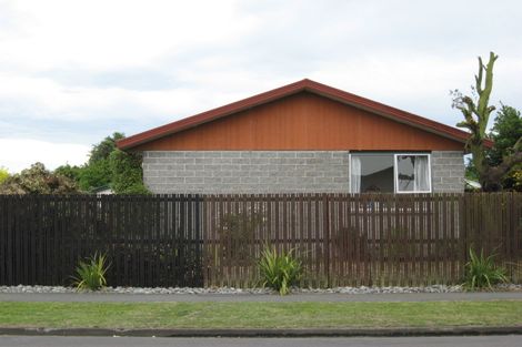 Photo of property in 15 Taranui Place, Bromley, Christchurch, 8062