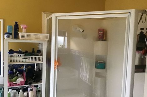 Photo of property in 101a Royal Road, Massey, Auckland, 0614