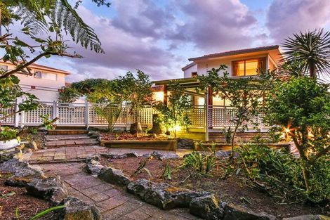 Photo of property in 5 Silkwood Grove, Totara Heights, Auckland, 2105