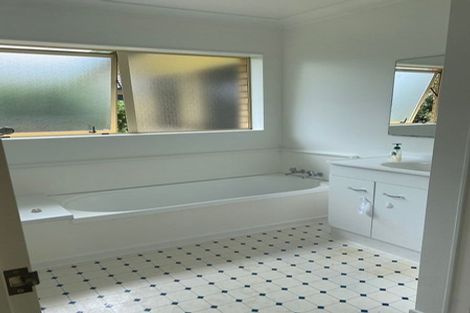 Photo of property in 3 Cairns Crescent, Rototuna, Hamilton, 3210