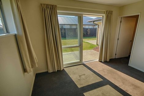 Photo of property in 11 Chestnut Place, Rangiora, 7400