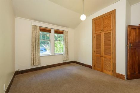 Photo of property in 146 Russell Terrace, Berhampore, Wellington, 6023