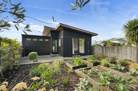 Photo of property in 69a Beachville Road, Redcliffs, Christchurch, 8081